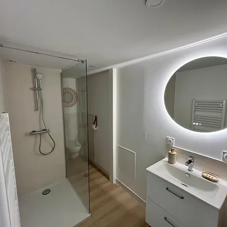 Le Cocon Maconnais Pour Deux Apartment Exterior photo